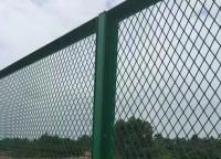 護欄網片除了用金屬絲焊接編織的還有別的嗎？